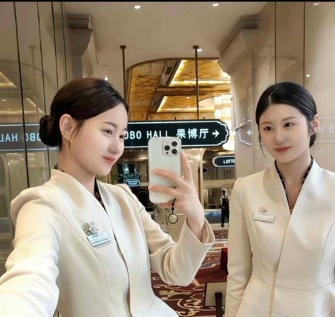 福布斯山羊绒针织衫 柔软保暖毛衣